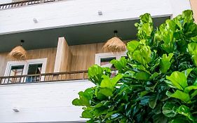 Casa Lyrata Comfort & Design